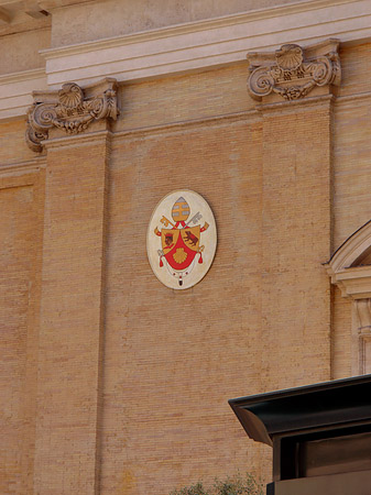 Emblem an der Fassade - Latium (Rom) (Rom)