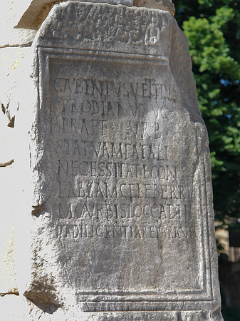 Steine im Forum Romanum - Latium (Rom) (Rom)