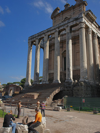 Tempel des Antoninus Pius und der Faustina - Latium (Rom) (Rom)