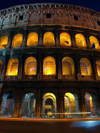 Fassade bei Nacht - Latium (Rom) (Rom)