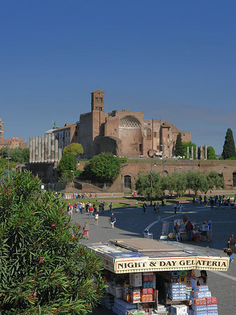 Imbiss am Forum Romanum - Latium (Rom) (Rom)