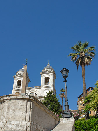 S. Trinita dei Monti mit Obelisk - Latium (Rom) (Rom)