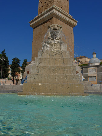 Obelisk mit Wasser - Latium (Rom) (Rom)