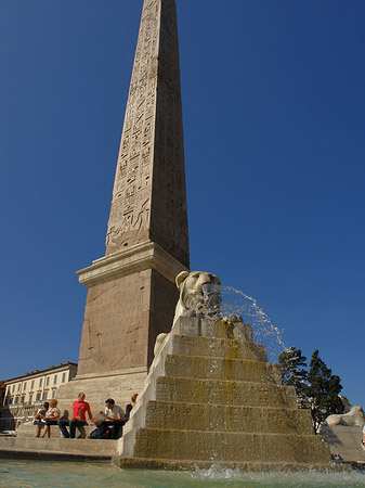 Obelisk mit Wasser - Latium (Rom) (Rom)