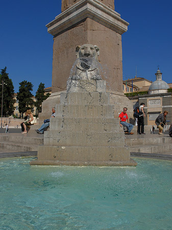 Obelisk mit Wasser - Latium (Rom) (Rom)