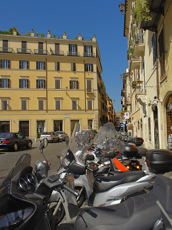 Mofas an der Piazza di Spagna - Latium (Rom) (Rom)