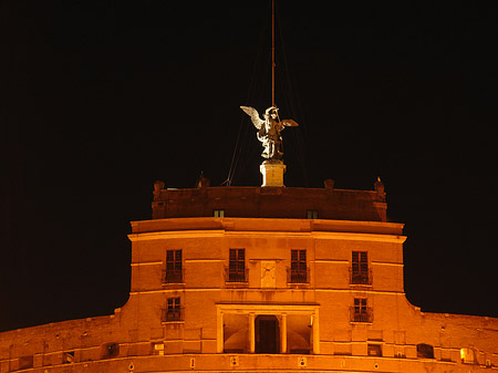 Engel auf der Burg - Latium (Rom) (Rom)