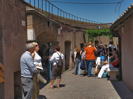 Menschen auf der Burg - Latium (Rom) (Rom)