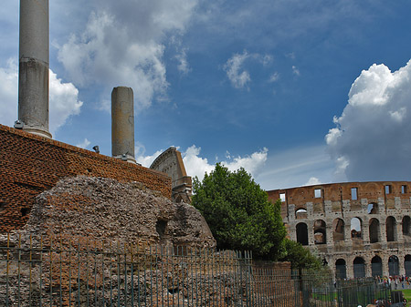 Blick zum Kolosseum - Latium (Rom) (Rom)