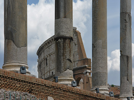 Blick zum Kolosseum - Latium (Rom) (Rom)