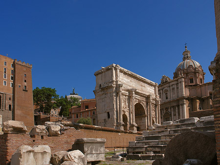 Triumphbogen mit der Santi Luca e Martina - Latium (Rom) (Rom)