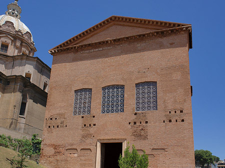 Curia Iulia Foto 