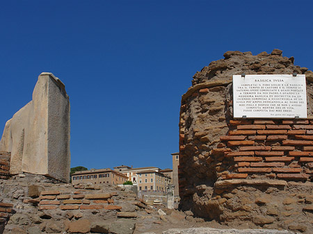 Steine im Forum Romanum - Latium (Rom) (Rom)