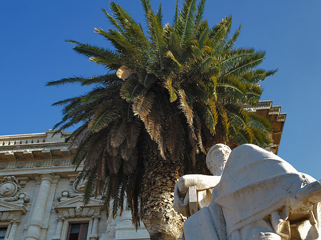 Foto Statue von Caio