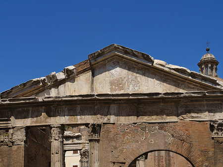 Dach der San Angelo in Pescheria - Latium (Rom) (Rom)