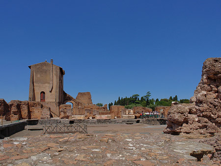 Foto Ruinen mit Apollo Tempel