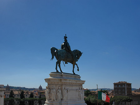 Fotos Bronzestatue von Victor Emmanuel | Rom