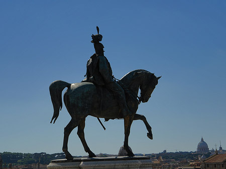 Foto Bronzestatue von Victor Emmanuel