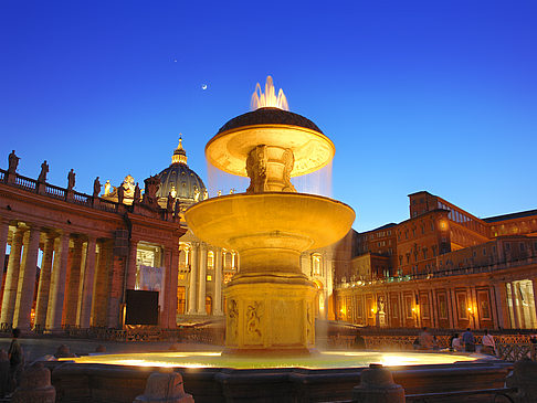 Brunnen auf dem Petersplatz